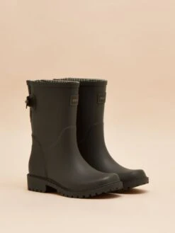 Brown Mid Height Wellies