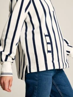 Cream/Navy Pullover Sweat -Oxford Sales Store 343617s5