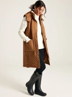 Rust Brown Showerproof Longline Diamond Quilted Gilet -Oxford Sales Store 635253s3