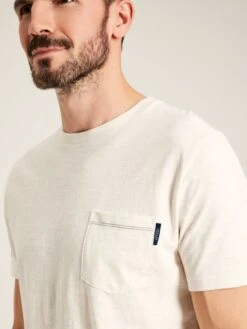 White Graphic Tee-Graphic Jersey T-Shirt -Oxford Sales Store C72 823s3