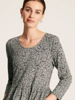 Green Leaf Tiered Jersey Dress -Oxford Sales Store C92051s5