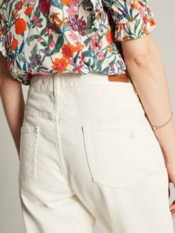 Cream Girlfriend Jeans -Oxford Sales Store M45 991s5